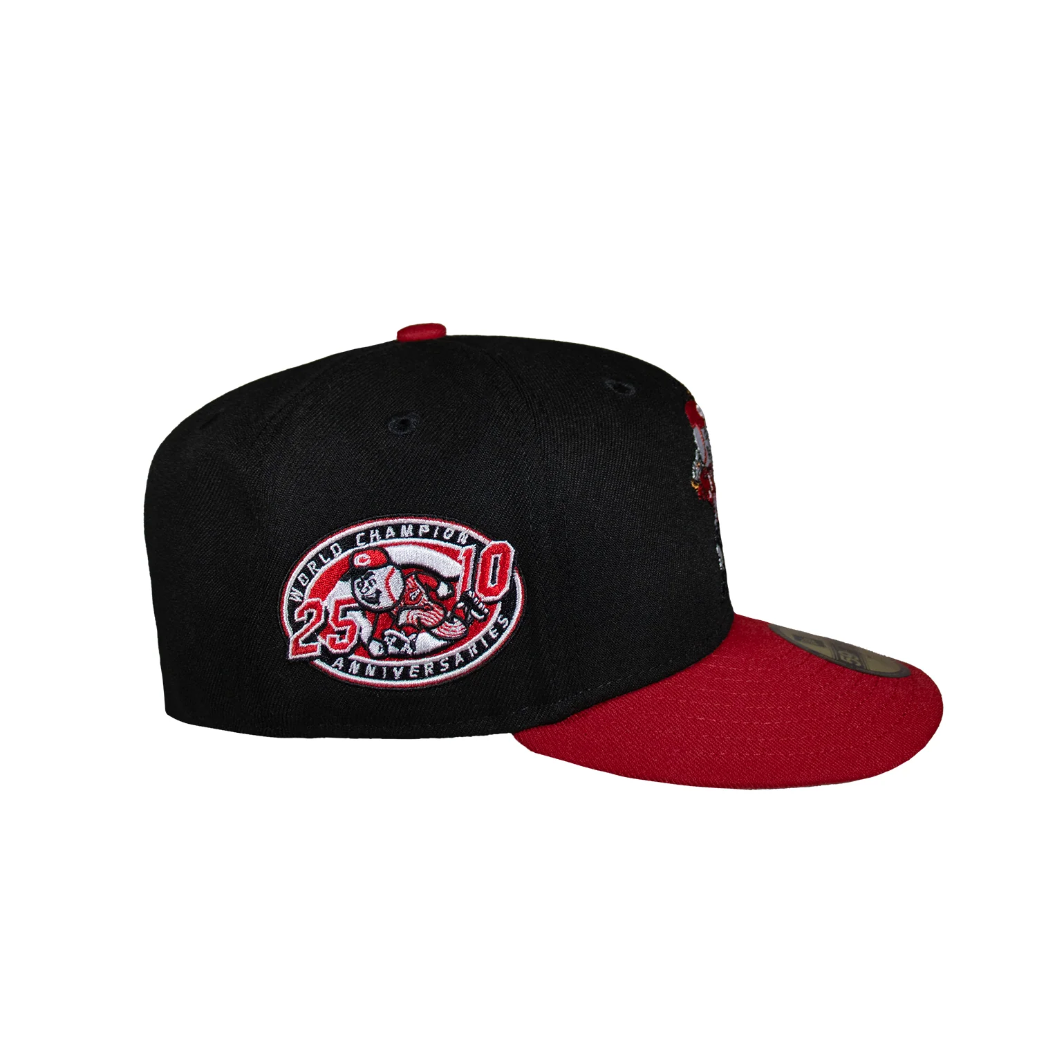 Cincinnati Reds Mascot Black and Red 25 Years - Image 4