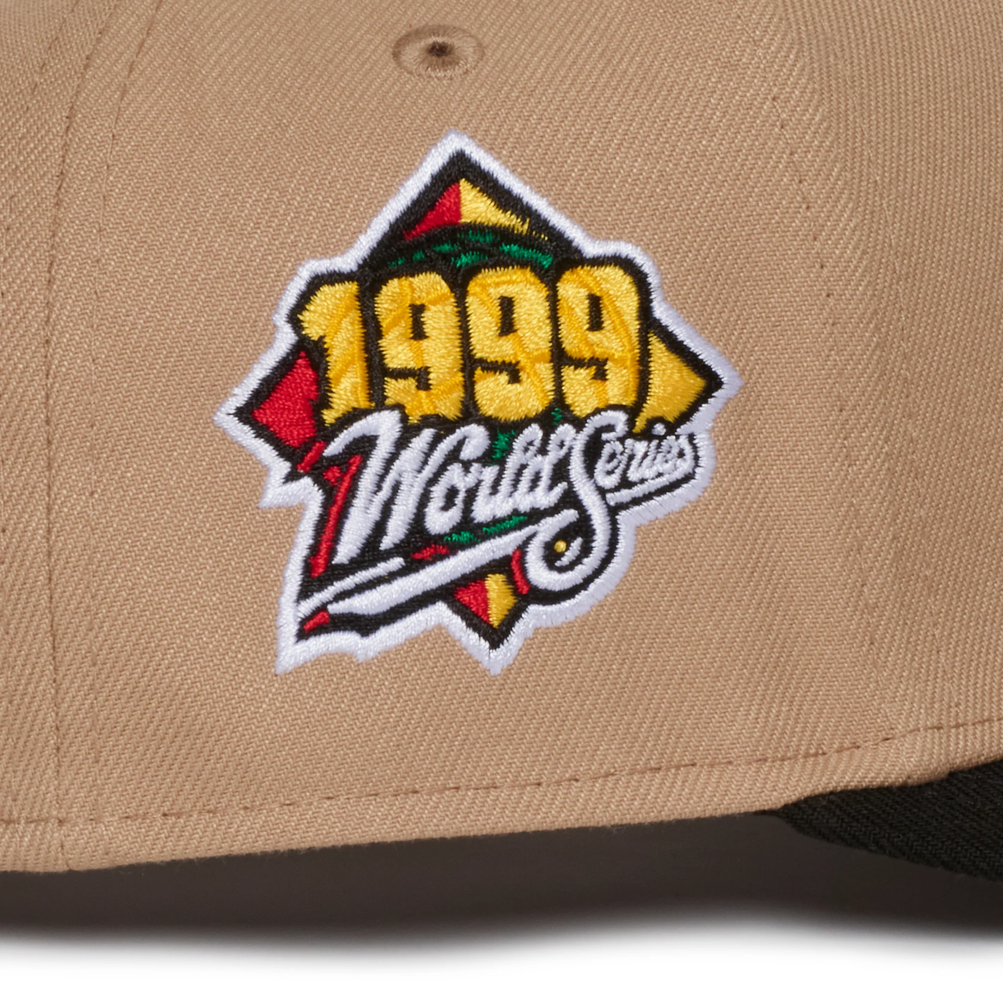 New York Yankees Camel and Black 950 AFrame 1999 World Series Snap Back - Image 3